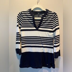 Tommy Hilfiger Women’s Navy & White Striped 3/4 Sleeve T Small
